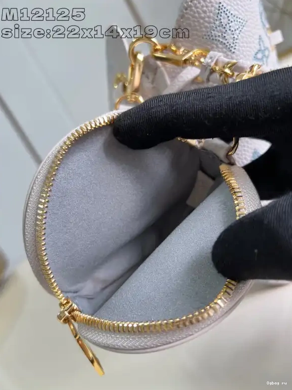 BELLA VUITTON LOUIS 0602